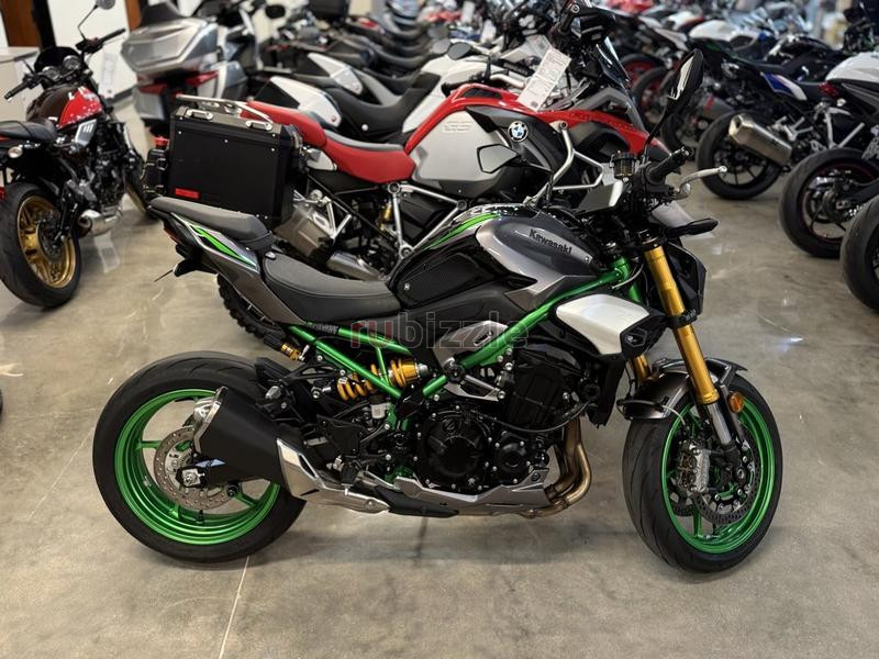 2025 Kawasaki Z900 SE ABS WhatsApp +17203061962