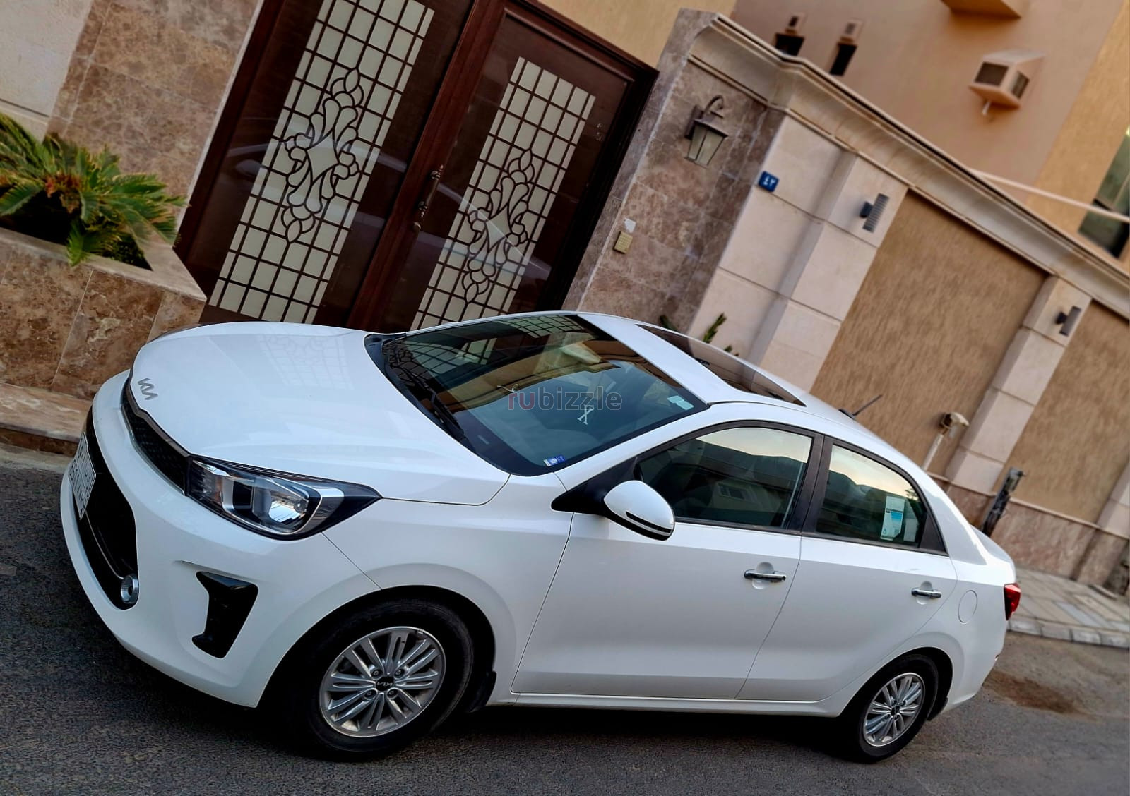 KIA PEGAS 2024 With Sunroof