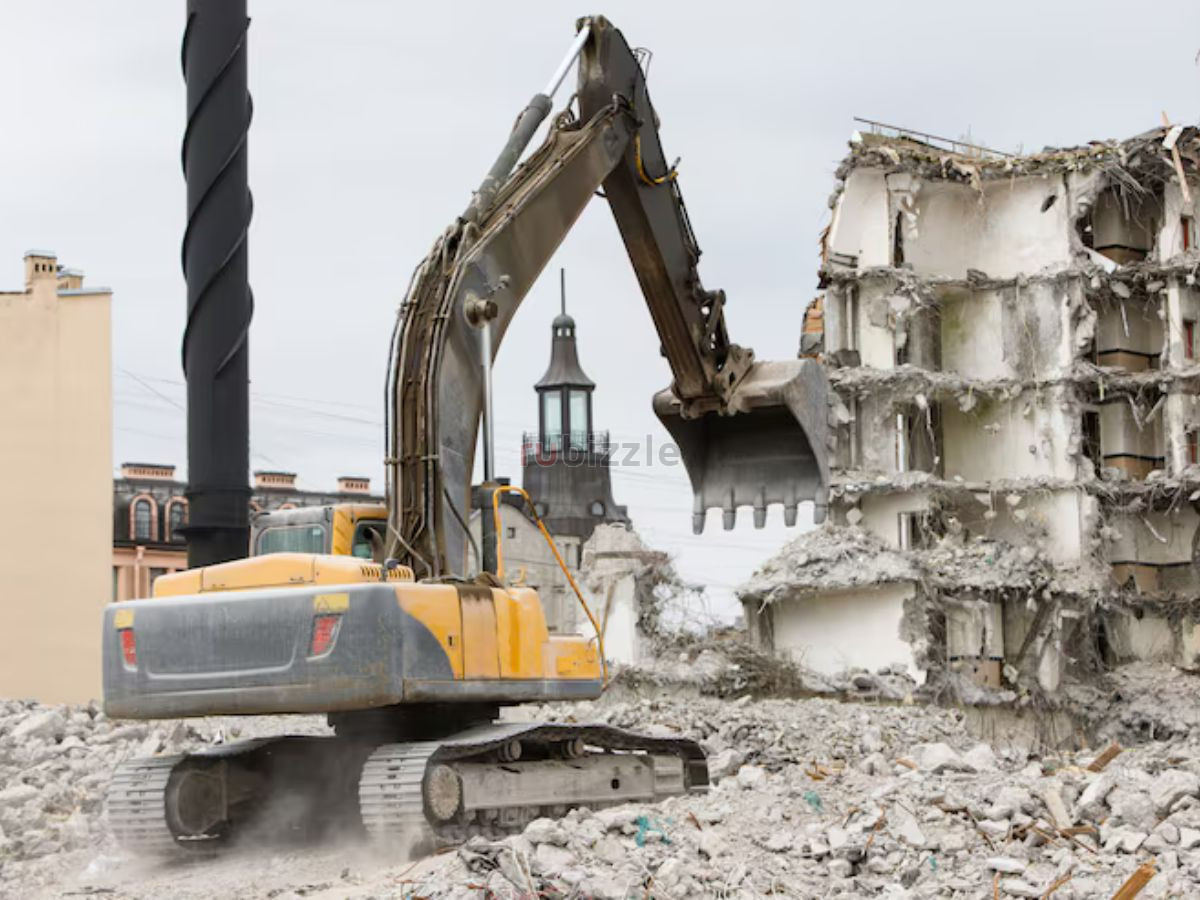 Mechanical Structure Removal Using Advanced Heavy Machinery